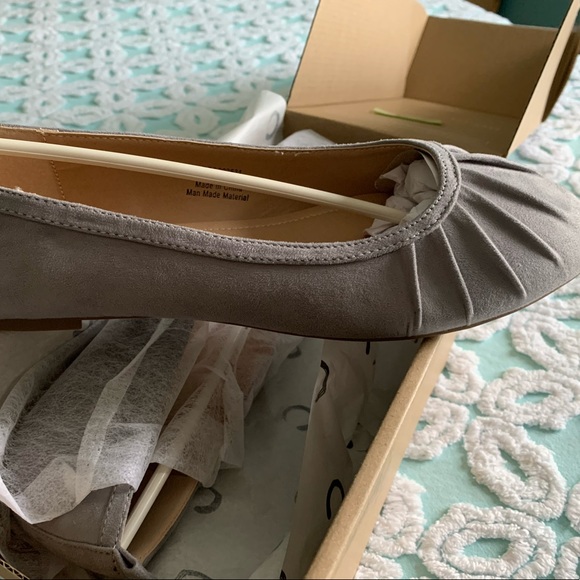 Journee Collection grey womens flats - Picture 3 of 9